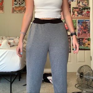 grey sweatpants